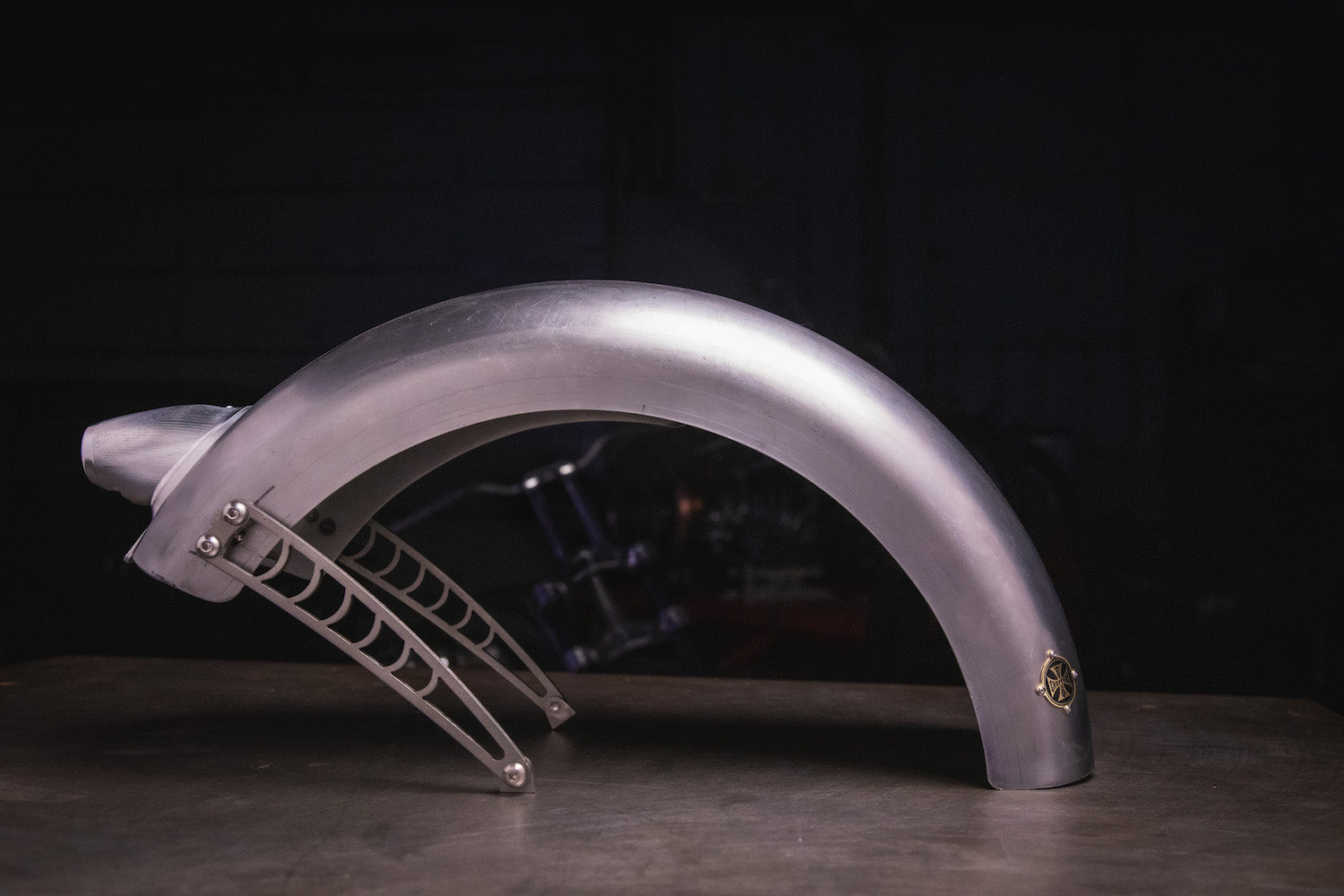 FLAT28 Super Deluxe 28” Rear Fender with Mini Web Struts and Popes
